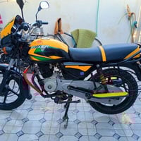 بوكسر مديل 2022 الدراجة مكفولة من كلشي السعر مليون و200 وبيهة مجال  مو...