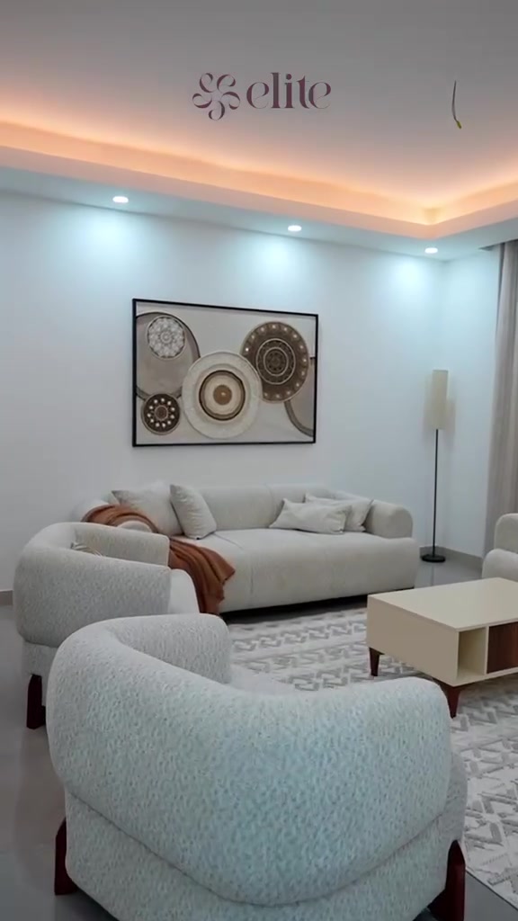 📍 مجمع النسيم – الجهاد – بغداد
140 متر مربع | الطابق التاسع

شقة فاخرة مفروشة بالكامل بإطلالة جميلة على الحدائق والنافورة والمدرسة البريطانية.

أثاث كامل
جميع الأجهزة المنزلية متوفرة
تشطيبات حديثة وفاخرة
صالة معيشة وسفرة واسعة
أمن ومواقف سيارات

مناسبة لـ:

* الموظفين الأجانب (Expats)
* موظفي المنظمات (NGOs)
* موظفي السفارات
* موظفي الشركات
* الباحثين عن سكن طويل الأمد

الإيجار: 2,200,000 دينار عراقي شهرياً

يفضل عقد سنوي مع دفع سنوي مقدماً
للاستفسار***********
