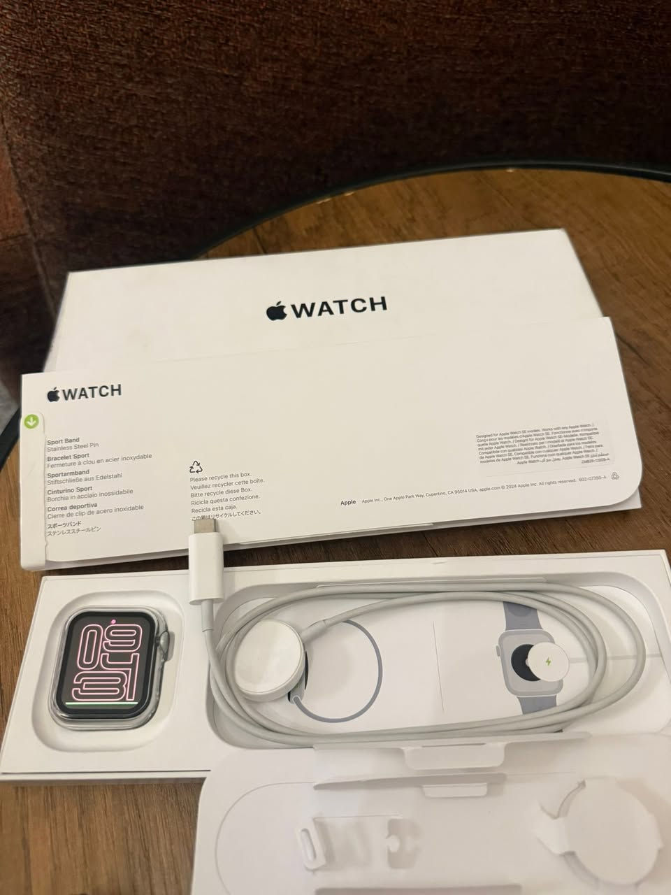 ساعة ابل Apple Watch SE (الجيل الثاني) (GPS حجم 40 بطارية 100‎%‎ الساعة جديدة شخط مابيها ومحدثة اخر تحديث السعر استخدام قليل جداً السعر 200 الف مكاني بغداد الكرادة


**إذا كنت صاحب هذا الإعلان وتريد حذفه لأي سبب، رجاءا أرسل رسالة إلى الدعم الفني**