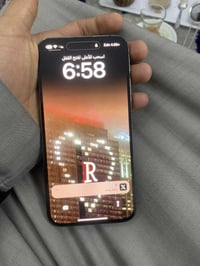 ايفون 14برو ماكس اسود بطاريه 89 ذاكرة 256 تك بيه ملاحضه بسيطه شخط بالش...