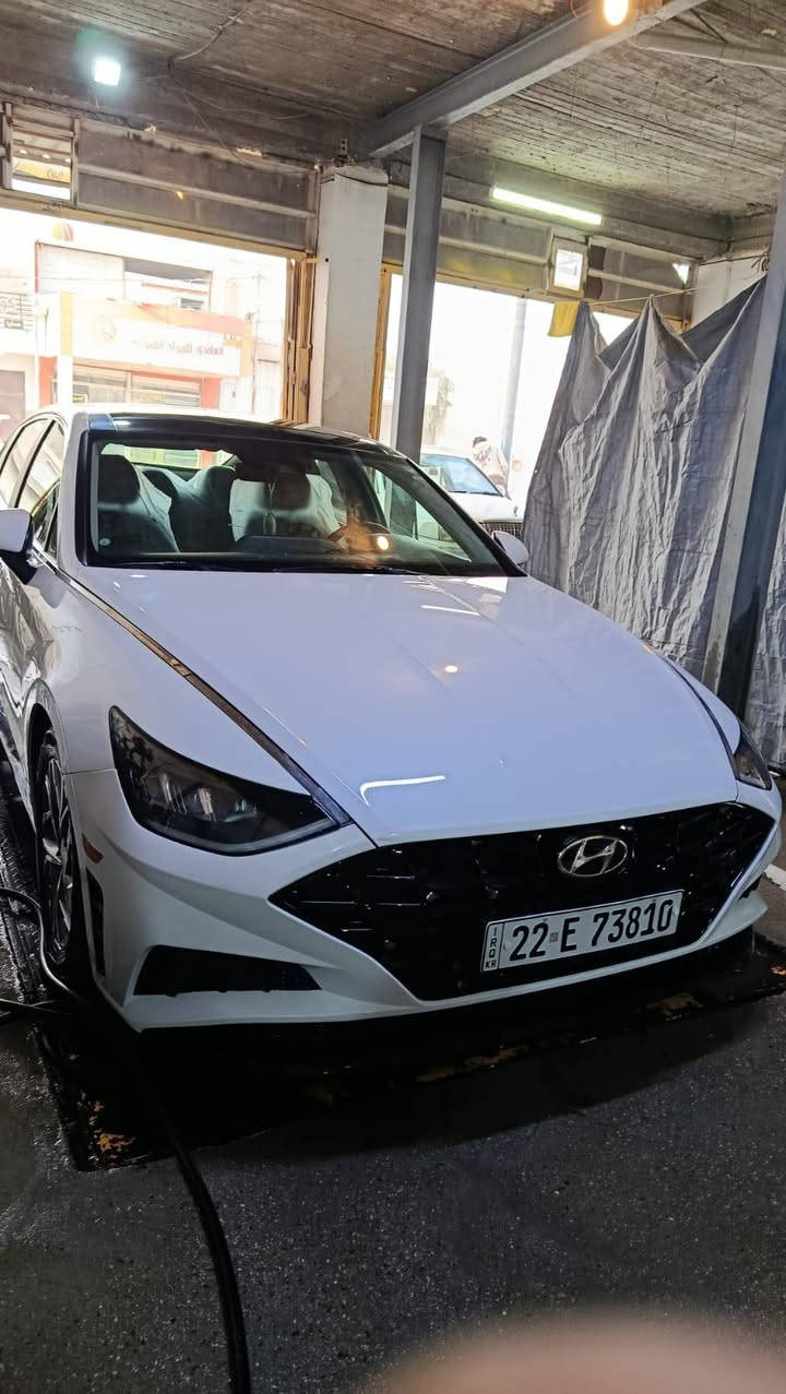 سلام عليكم سيارة للبيع سوناته مديل 21 سيارة فول لاخير وارد امريكي ضربتها بس هاي من امريكا سيارة ماناقصها برغي وحلوة وبالعافية الي ياخذها سعر 175 وفيها مجال بسيط ماشية 60الف 
للاستفسار الاتصال على الرقم 
*********** او مراسلة واتساب 
عنوان السيارة النجف 
رقم اربيل
