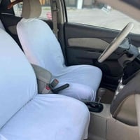 تویتا یارس 2009 سپی بە فری  ٢٥٠مەسروفی نیە  تازە پیش و دوایم تازە داگر...