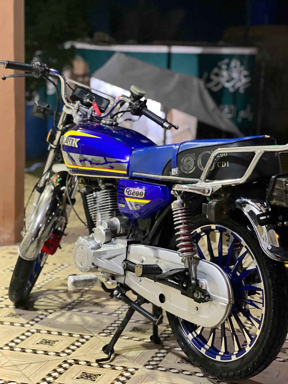 سلام عليكم دراجه سيفان 5كير موديل 2024دراجه مكفولة كفاله عامه محرك 200 دراجه حلوه أشكل الجديد مو القديم أوراق كامله مكاني بابل النيل سعر جوه السوك مآل مستعجل 650وبيه مجال رقمي ***********.  ***********
