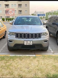 جيب لاريدو ١٧ ليبل واحد بدون تبديل اي قطعه وحادثه مرفق ربع قبق صندوك ف...