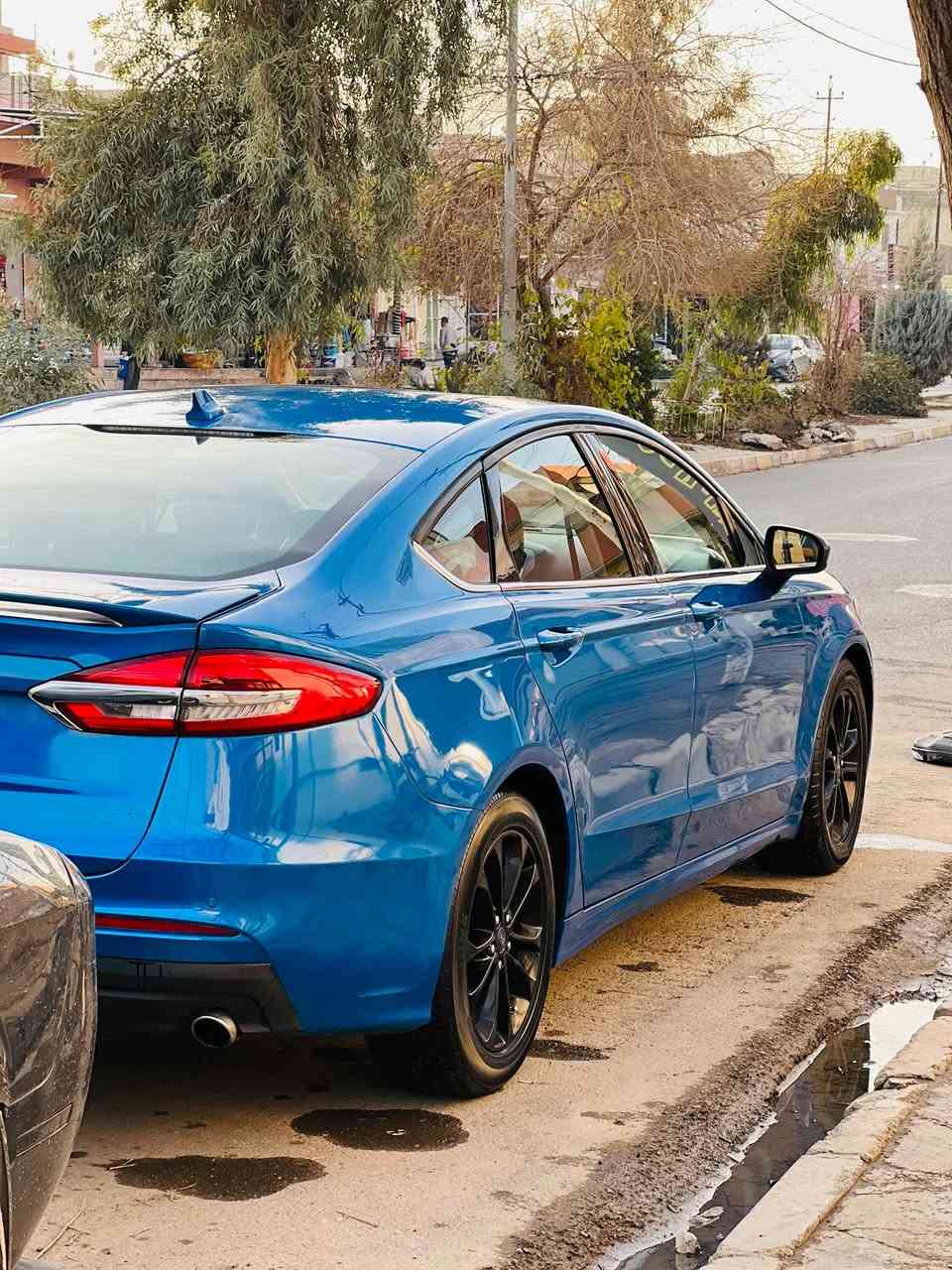 السلام عليكم.
فورد فيوجن 2020
وارد امريكي فول مواصفات
فتحه رادرات حساسات كشنات كهرب 
حادثه مكانتين صبغ كد شبر وبل عراق 
انطخت طخه خفيفه بجاملغ الخلفي 
بجم كبس مكينه 16 تيربو مكينه كير بشرط 
رقم اربيل شرط التحويل صور الحادث بل منشوز
سعر 124 وبيها مجال *********** موصل, نينوى
