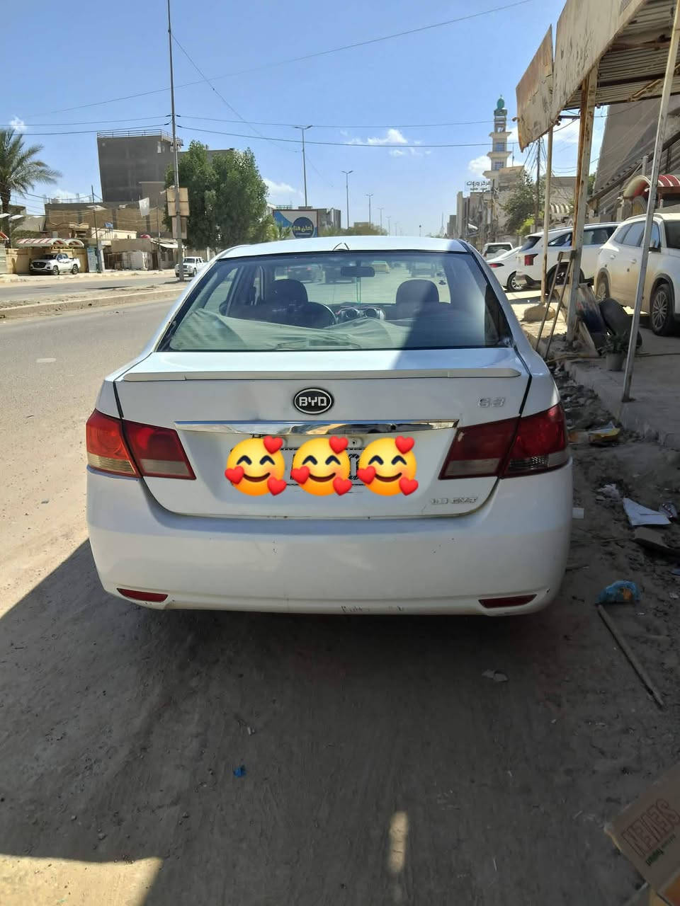 سياره  بي وادي13نضيفه باتري جديد كهربائيات كله شغاله بصمه عايزه حداديه رقم انكليزي لغايه 30 مالكه جاري بيع مستعجل 40وبه مجال بسيط الشراي يتصل***********
