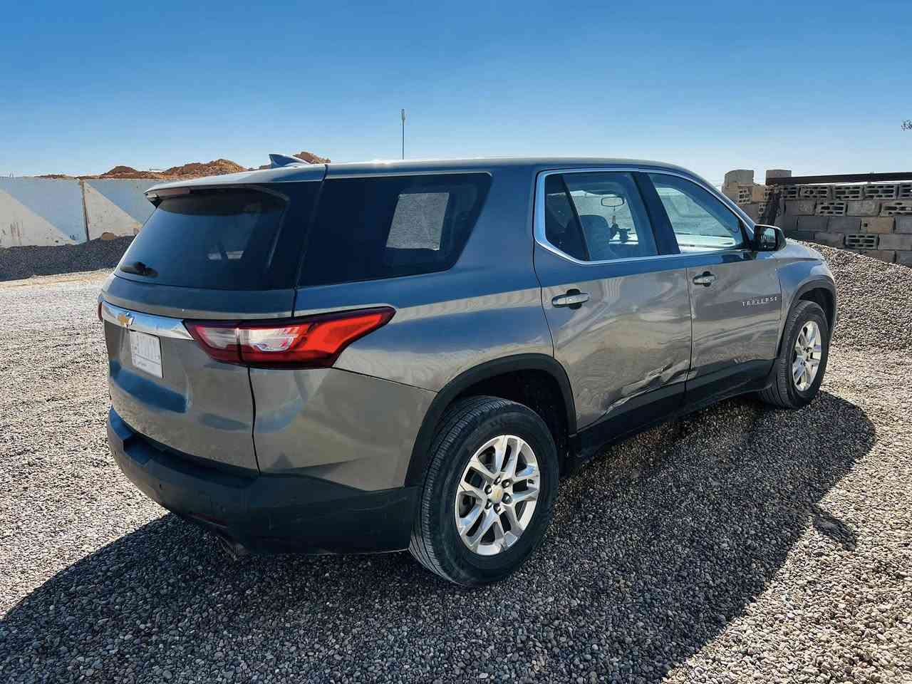 السلام عليكم
ترافرس موديل 2020 مكاني كربلاء ماشيه 140ميل الحادث بامريكا قبق جنطه دعاميه مبدله بس مامصبوقه سعر 165وبيه مجال الشراي مستعجل على بيعته ***********
