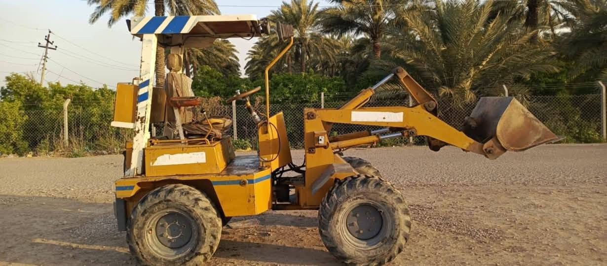السلام عليكم شفل كاوسكي للبيع حجم 20 رقم بغداد انكليزي باسمي موديل 2000 مكان واسط العزيزيه اي استفسار اتصال على هذا الرقم /***********
