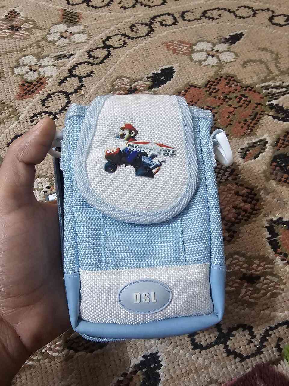 السلام عليكم اخوان 3ds 😍
بحالة اللوك وهاي صور ملحقاته 
لون مميز احمر غريب😂


**إذا كنت صاحب هذا الإعلان وتريد حذفه لأي سبب، رجاءا أرسل رسالة إلى الدعم الفني**