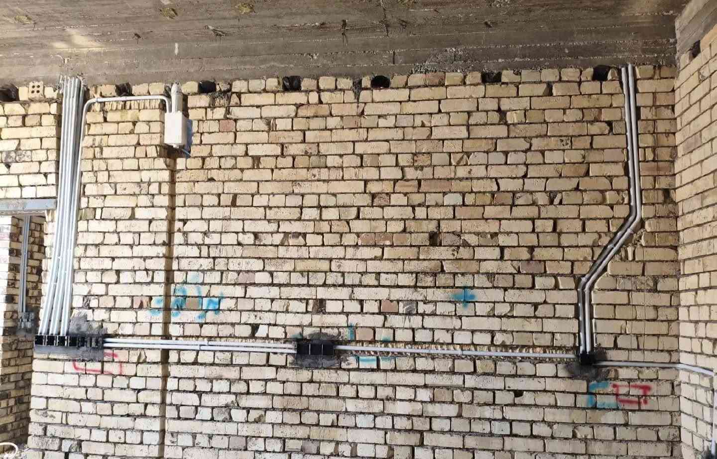 كادر. كهرباء. تاسيس منازل. تواصل ***********
