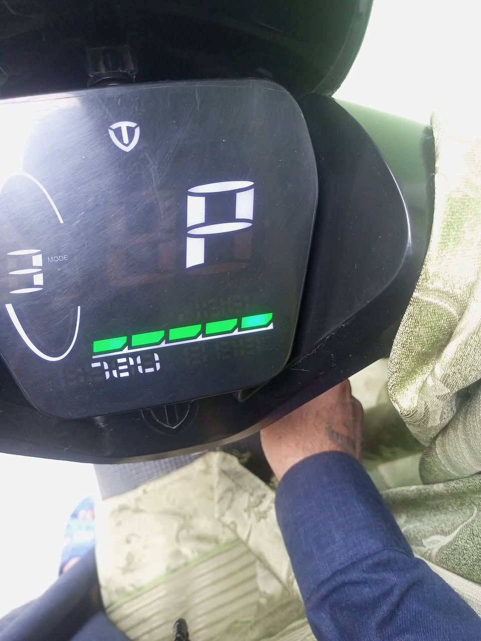 ماطور نوع ريان كامل ماناقصه شيء السعر قفله من الاخر وبدون احراج قغله//٧٠٠//موديل ٢٥/٨/٢٠٢٥//دبل اسويج ويشتغل عن بعد وفيه جهاز إنذار من السرقة ،ليس فيه اي نقص//موبايل ،٠٧٥١٥٢١٦٩٠ /العنوان حي السماح


**إذا كنت صاحب هذا الإعلان وتريد حذفه لأي سبب، رجاءا أرسل رسالة إلى الدعم الفني**