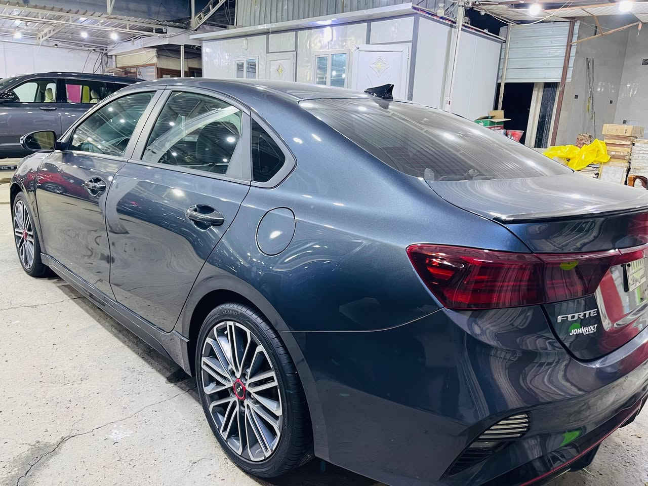 سلام عليكم 
كيا فورتي جيتي 2023( كير عادي كير عادي)
للبيع او مراوس حسب السياره
السعر ١٣٧ وقابل للتفاوض
بدون رقم
حادثها كلش خفيف وراجع بارد فقط جاملغ ايسر امامي 
بوليش نانو سيراميك
محرك 1600 تيربو
*شاشه استقبال
شاشة كار بلي ابل
شاشه اعطال
تبريد قطعتين
كشنات جلد GT تدفئة تبريد كهربائي
رادو امامي خلفي
كاميرا خلفي
لون رمادي غير محدد
تحكمات استيرن
بصمة تشغيل
بصمه ابواب
مكان السياره بغداد
***********
