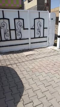 دار للبيع في منطقه الحسينيه الراشديه شارع سكلات شارع الشبكه رقم الهاتف...