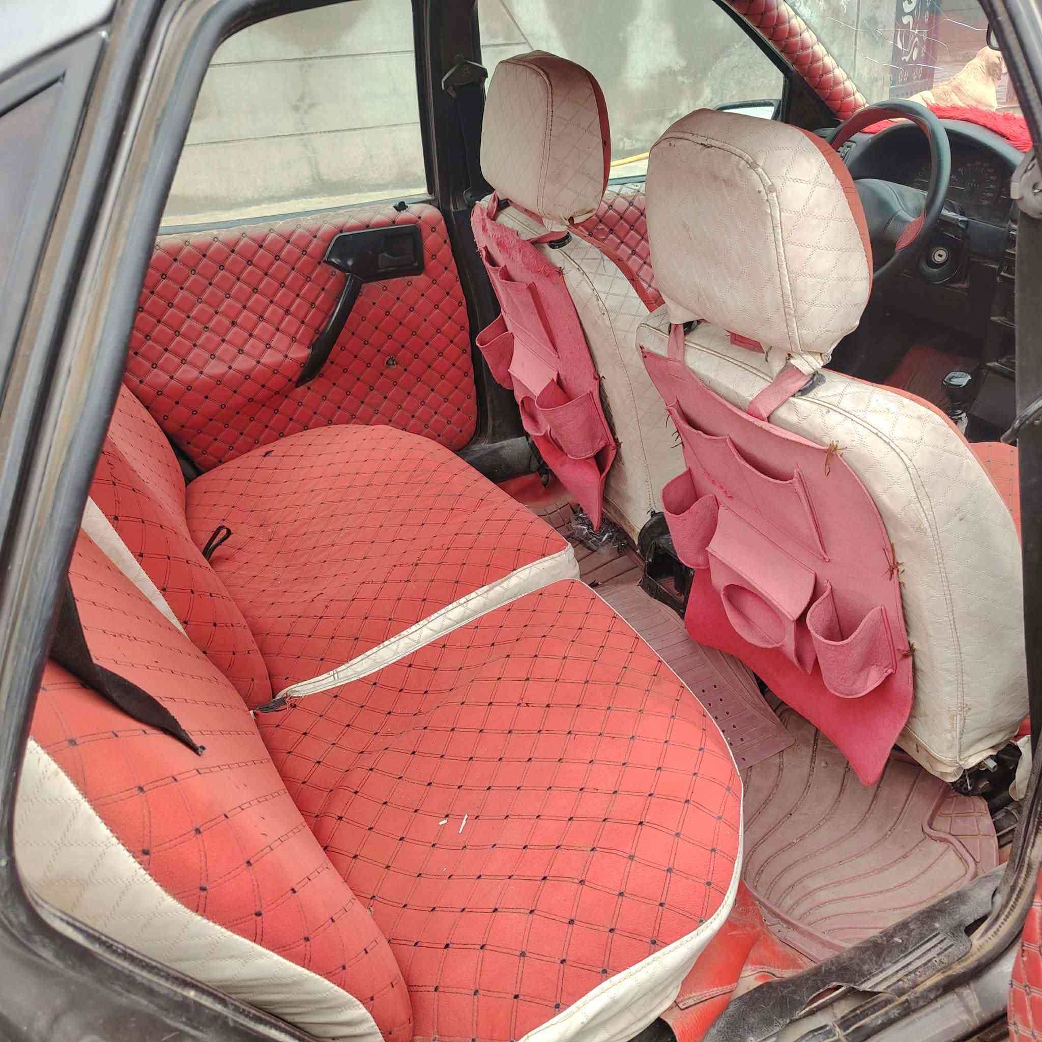 فكترا موديل ٩٢ حجم ١٦ رقم صلاح الدين مشروع وطني دفتر بانزين مابيها كير محرك صدر تاير كل شرط بيها ضربه بل جاملغ خلفي للبيع السعر ٣٠ بيها مجال مكان السياره كركوك غير متواجد عل فيس اتصل على الرقم ***********
