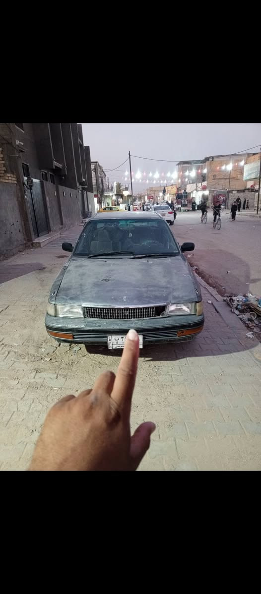 السلام عليكم سياره كورونا موديل 91 جير اوتوماتيك جير محرك كورولا رقم انبار للبيع *********** السعر 22 وبيها مجال
