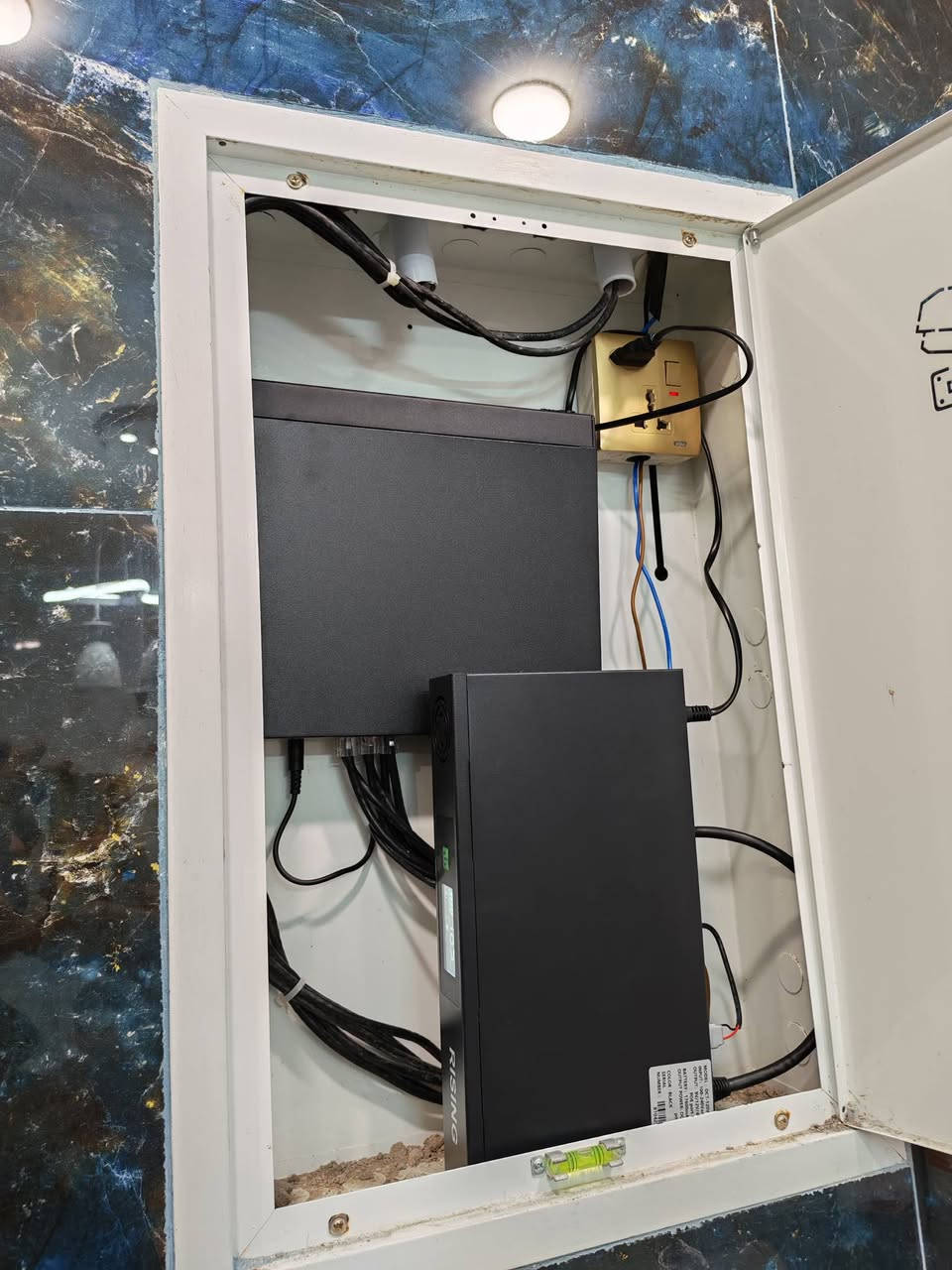 تم تنصيب كاميرات دهوا IP Wiz color
شغل كدام عينكم💯❤️‍🩹
***********
