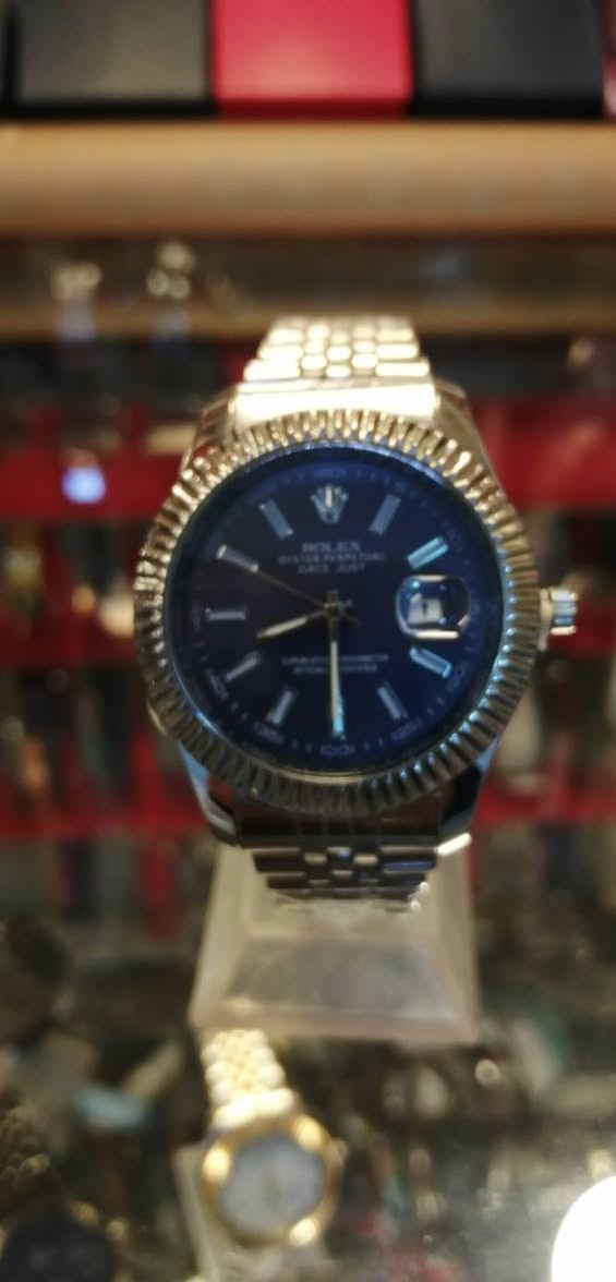 ساعات رجاليه رولكس سير حديد تاريخ جام كرستال من عالم الساعات خانقين سوق الرحمان فرع مركز الشرطه مقابل محل نبيل ملاعيب


**إذا كنت صاحب هذا الإعلان وتريد حذفه لأي سبب، رجاءا أرسل رسالة إلى الدعم الفني**