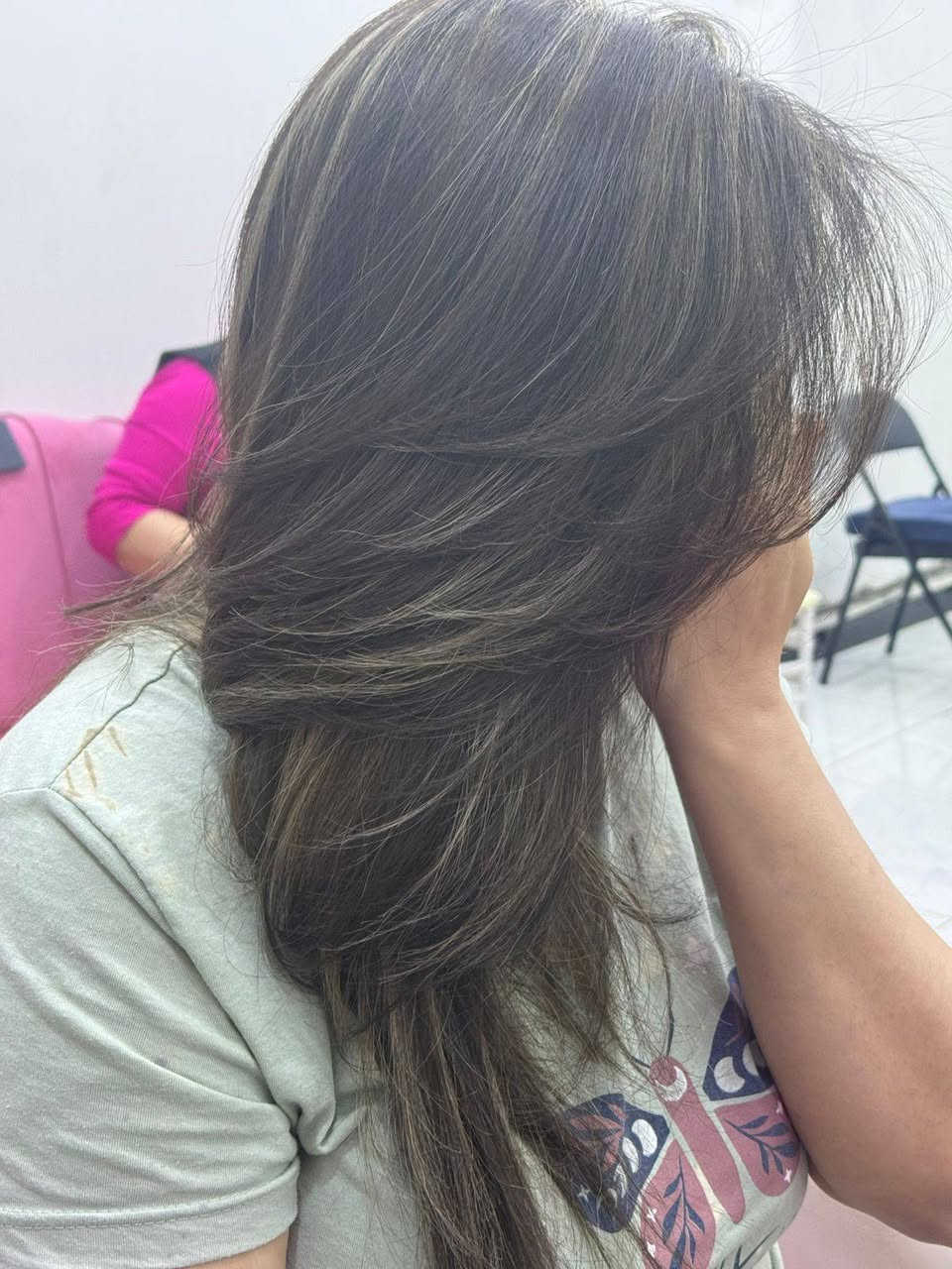 يمنا وبس والمواد اصليه ب كادر محترف لبناني للحجز ***********🥰🥰🥰صبغ وتخصيل ب، 45مع معالج الكافير وشسوار هديه 😇😇
