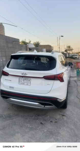 سلام عليكم 
شباب سنتافي موديل ٢٤ خليجي سياره مكفوله بصمه ٣ قطع تبريد بنرامه ٧ راكب ماشيه ٢٢ الف سياره مكفوله كفاله عامه محرك ٦  ***********
