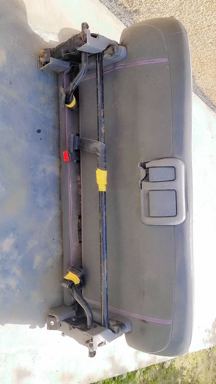 كشن ستاركس خلفي للبيع موديل ٢٠١٨ و٢٠١٧ كله يرهم سعره ١٢٠ الف عنواني ابي غريب بي مجال للشراي *********** /*********** وتدلل
