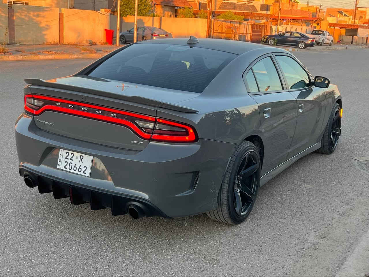 دوج جارجر 
GT
2023
سوبر تراك باك 
لون سمنتي 
ماشيه 1100K
الضرر قطعتين 
بدون دواخل بدون 
السياره كفاله من المعجون والبارد 
كلش جديده ولون مميز 
رقم اربيل باسمي 
شاشه كبيره 
كاربلي 
ويل 20 نجمه
تاير حداديه جديديه
داخل مخمل اسود جديد
لايتات زرع عدسات ضمان 3 سنه 
السياره مال جنايه 
مكان السياره صلاح الدين تكريت 
***********
خابر وتدلل تكريت, صلاح الدين
