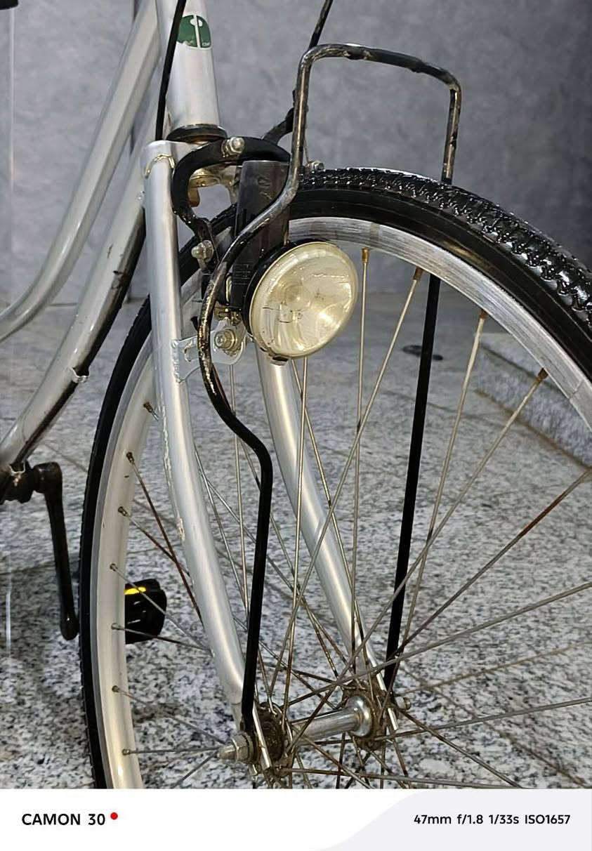 بايسكل بناتي ياباني للبيع🇯🇵
الحجم 26 نظافة 80/100
كلشي شغال بيه ما ناقصة اي شيء مستعجل على بيعته 
سعر 65 و بيه مجال للطيبين
مكاني العمارة حي المنتزة وره المدينة الترفيهية


**إذا كنت صاحب هذا الإعلان وتريد حذفه لأي سبب، رجاءا أرسل رسالة إلى الدعم الفني**