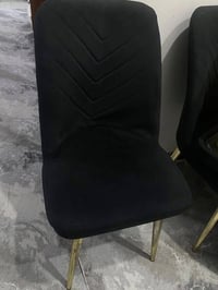 كرسي • ٤ قطع • فرمان بران