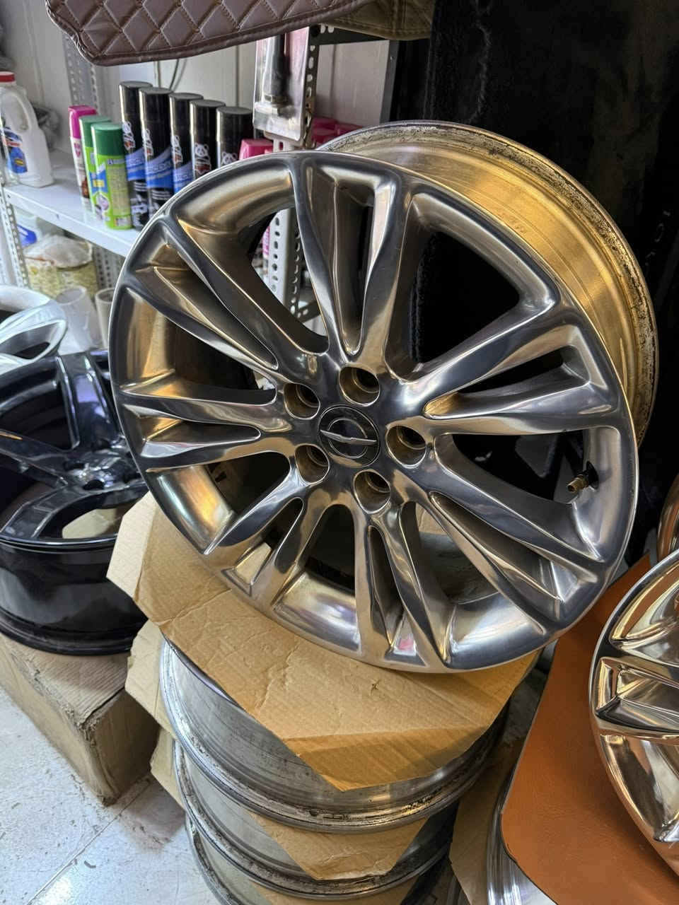 مكسيكي اصلي تفصيخ
حجم 18 اصلي 
لبيع 650 دولار رقم 
***********
