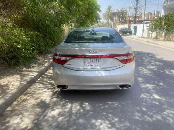 🚗 ازيرا كراندور موديل 2011
🇰🇷 وارد كوري
⛽️ خط واحد بنزين - محرك 3300
🔧 المواصفات:
🔑 بصمة
📺 شاشة
📷 كاميرا
🛑 هندبريك دكمة
🛠️ اوتو هولد
🔊 حساسات أمامية وخلفية
❄️ تبريد قطعتين
🔥 تدفئة وتبريد للكراسي
💺 تدفئة للستيرن
🌬️ 3 بردات
🎶 تحكم بالمقعد الخلفي
🤗 نظام ترحيب
🥶 ثلاجة في الجكمجة
📍 رقم بغداد باسمي
🎨 3 قطع صبغ: جاملغ خلفي، صندوك وبنيد البنيد، والصندوك جارد الصبغ

 السعر 100  ورقه (شده) وبيه مجال عنوان بغداد المنصور
📱 للتواصل: *********** بغداد
