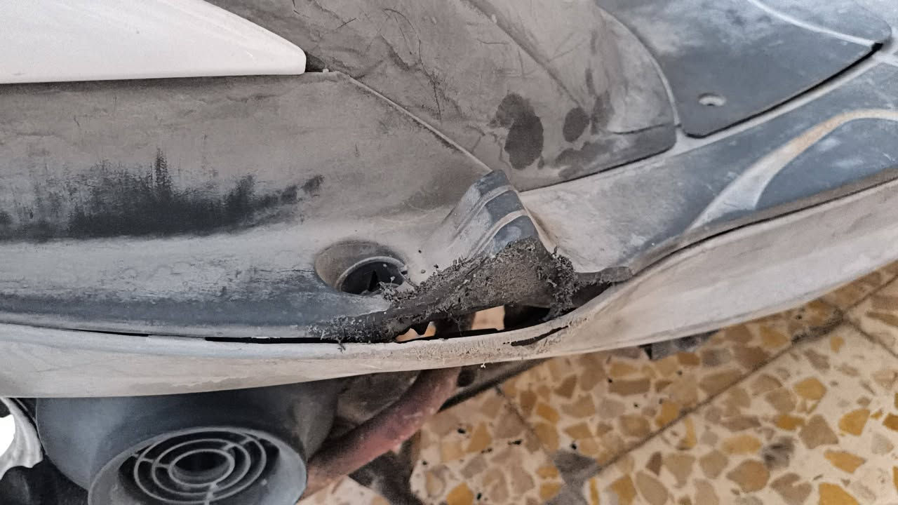 دراجة ماكس قجمه للبيع نضيفه كامت بسبب دهن ونكلبت بيه ما بيه شي بس الكفر مالت الايت مكسور ومحتاج اريد ابيعه مضرر
سعر 690 وبيه مجال عنواني البصره الدراجه رمبه بس ما مغسوله دراجه تخبل تجي وتفحص ما مفتوحه ابد ***********
