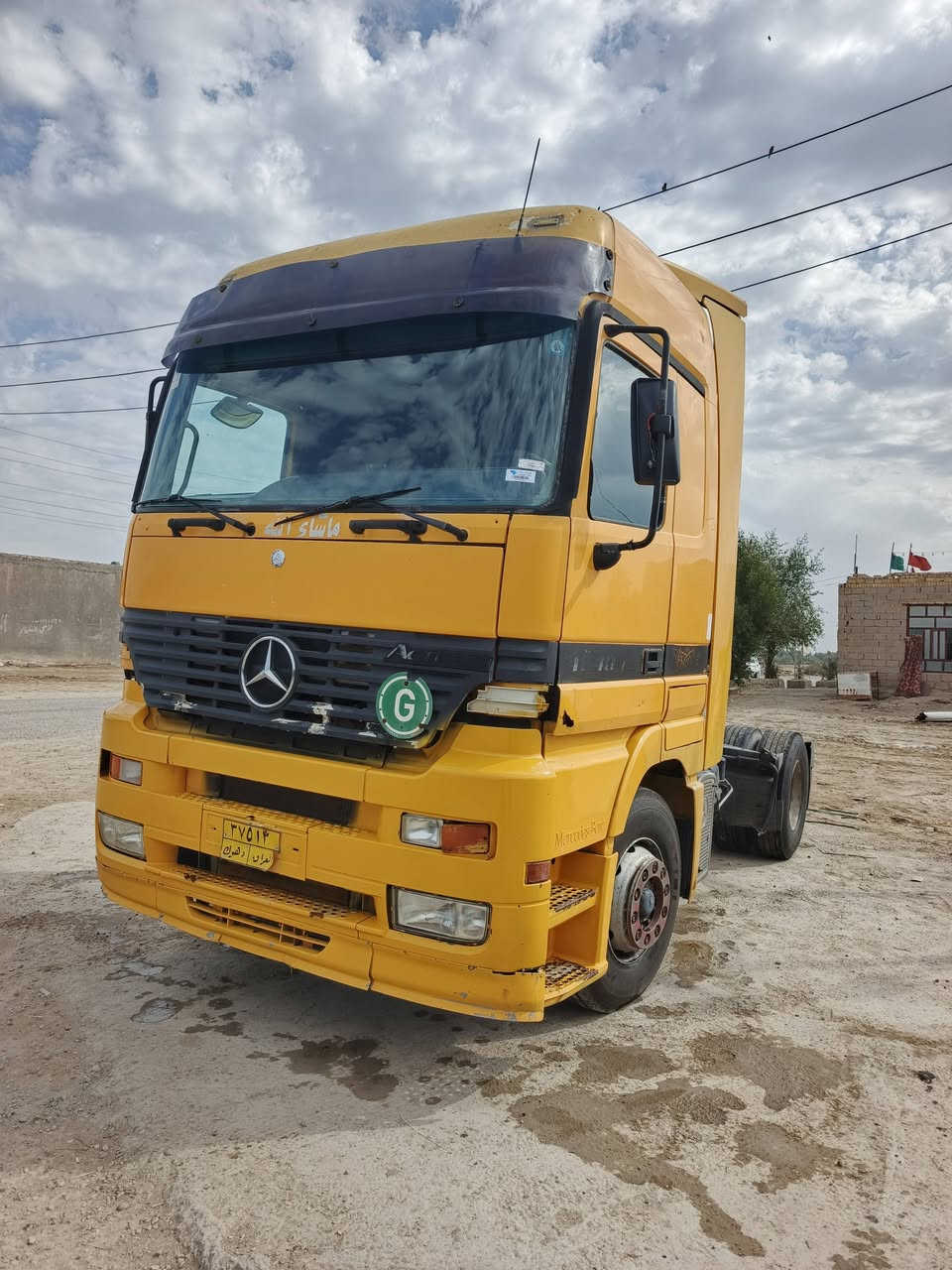 موديل ٢٠٠١مربوطه فلاات رقم دهوك سنويه صاقطه ***********سعر145بيهه مجال العنوان بابل
