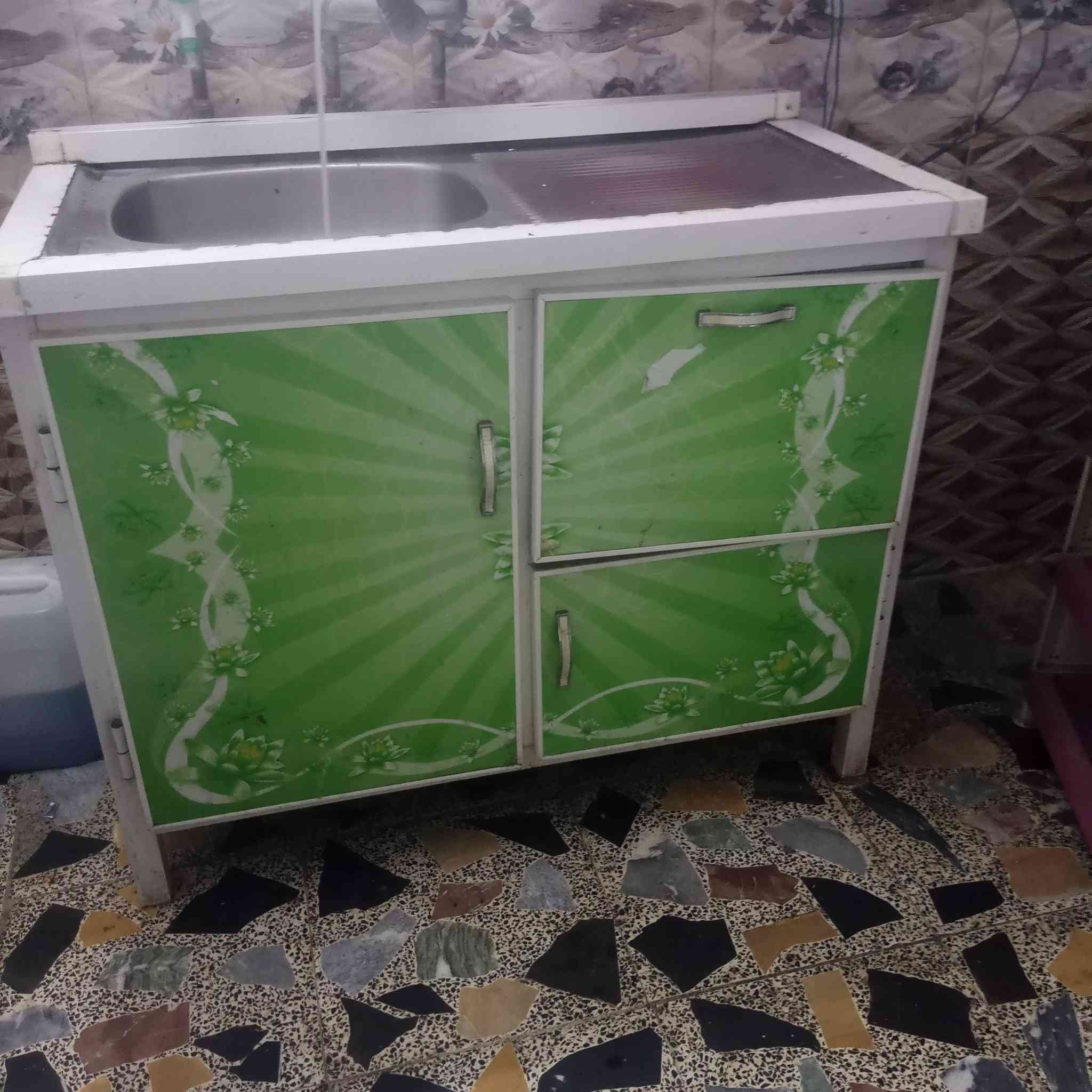 للبيع.  سعره.  ٥٠.  نضيف.  تركي بغداد.  الاعلام


**إذا كنت صاحب هذا الإعلان وتريد حذفه لأي سبب، رجاءا أرسل رسالة إلى الدعم الفني**