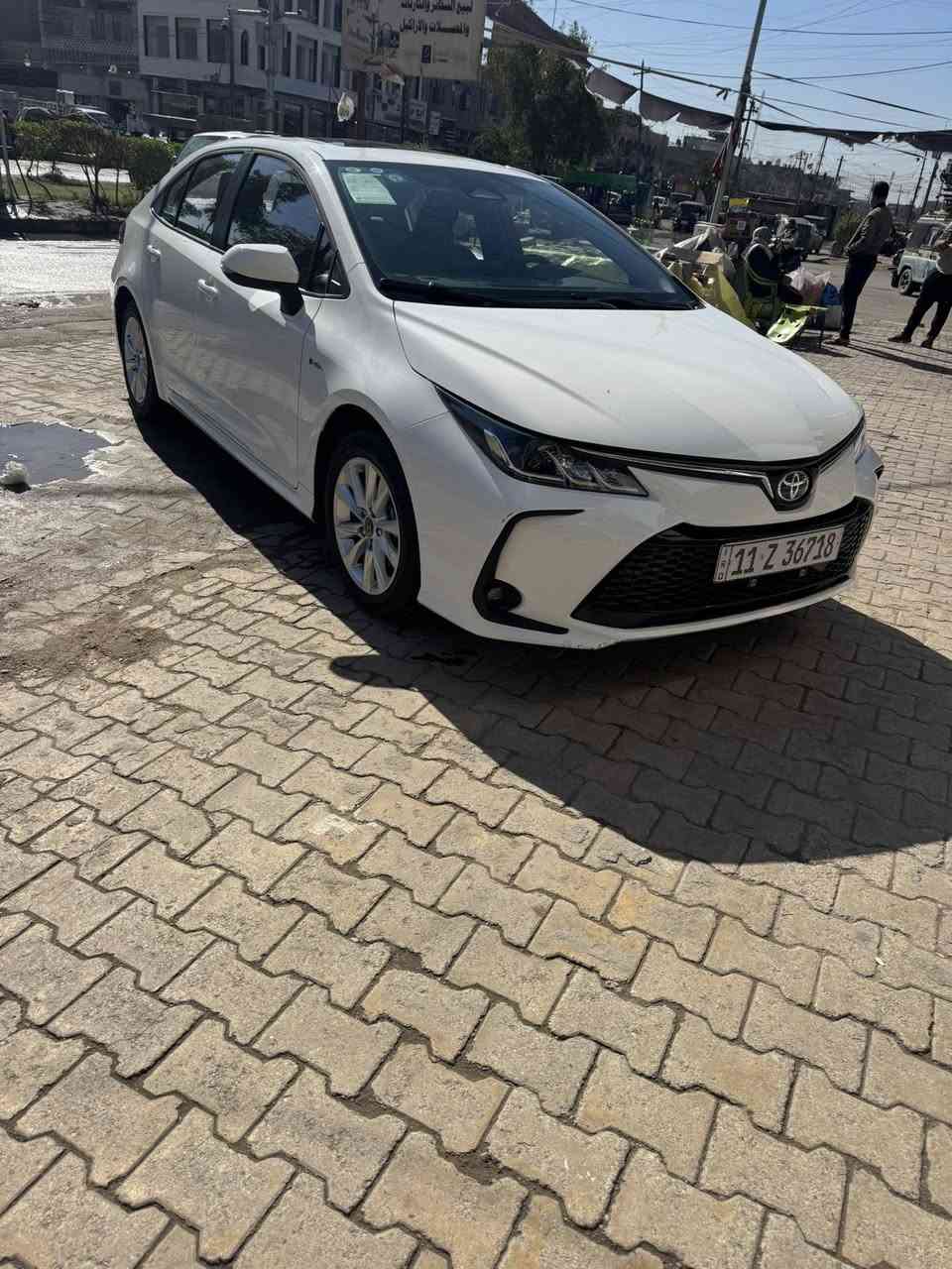 سلام عليكم كورلا هايبرد 2024 فتحه سقف تحكمات داخل جلد  ماشيه 12 مكفوله من كولشي رقم بغداد السعر 148 مجال جدا بسيط رقمي *********** مكاني بغداد الشراي يتصل
