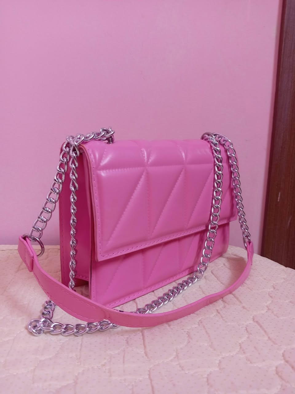 مسك للحقائب النسائية
جنط شي أن بضاعة أصلية وجديدة كوالتي عالي بأسعار خيالية متوفر داخل مجمع بسماية ومحافظات ايضا 🌷 💓


**إذا كنت صاحب هذا الإعلان وتريد حذفه لأي سبب، رجاءا أرسل رسالة إلى الدعم الفني**