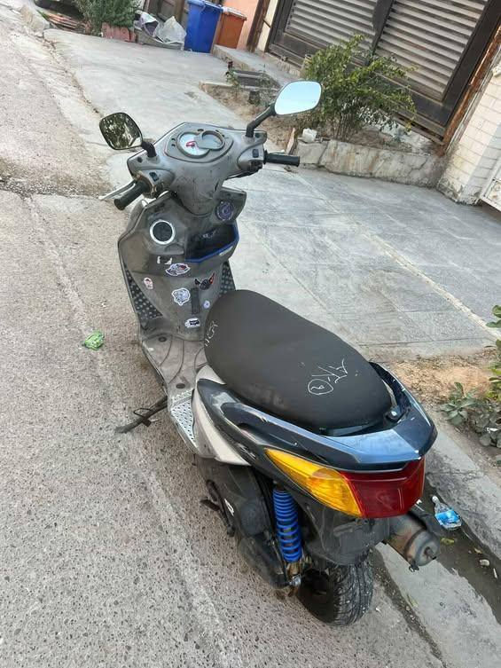 السلام عليكم
سكنس فحل للبيع
الدراجه اي نقص ما بيهه 
السعر 850 
الرقم بأي وكت مفتوح ***********
