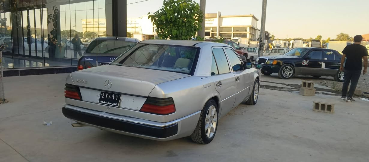 ما رسيدس موديل98سلايد گيرو مه كينه ي به ته كا ره باي به شه شه رت چوار تا يه و ويلي تا زه بيمه سروفه بو فرو شتن گو رينه وه يش ئه كه م له سه ردلگرتن ژ.م*********** كالار, السليمانية
