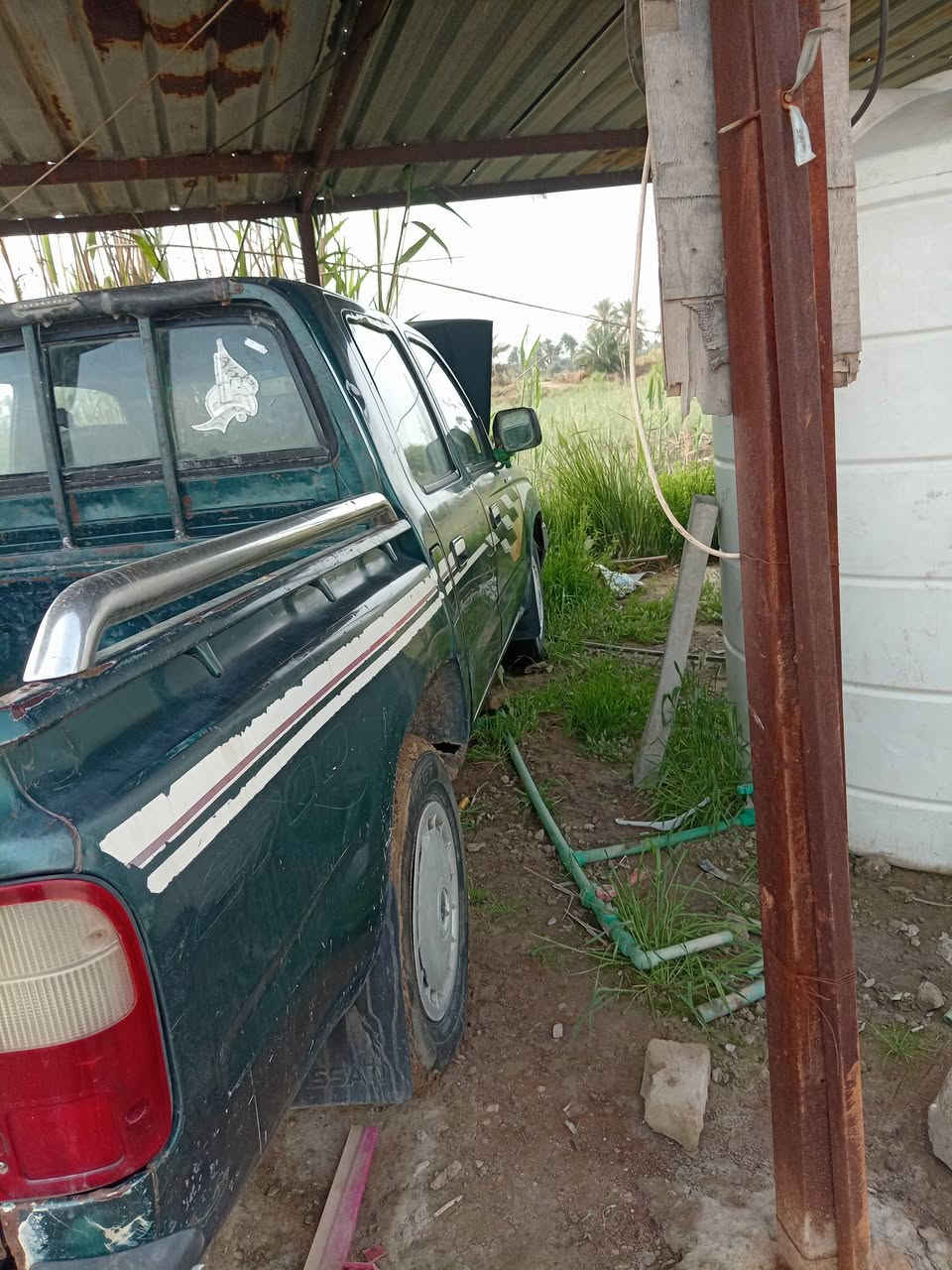 سلام عليكم للبيع تيوتا جمره موديل 1998 رقم مثنى تبريد ثلج  بسمي مدوار ثاني يوم مكان الدوانيه قضاء الصلاحيه
الرقم *********** بيه واتساب
