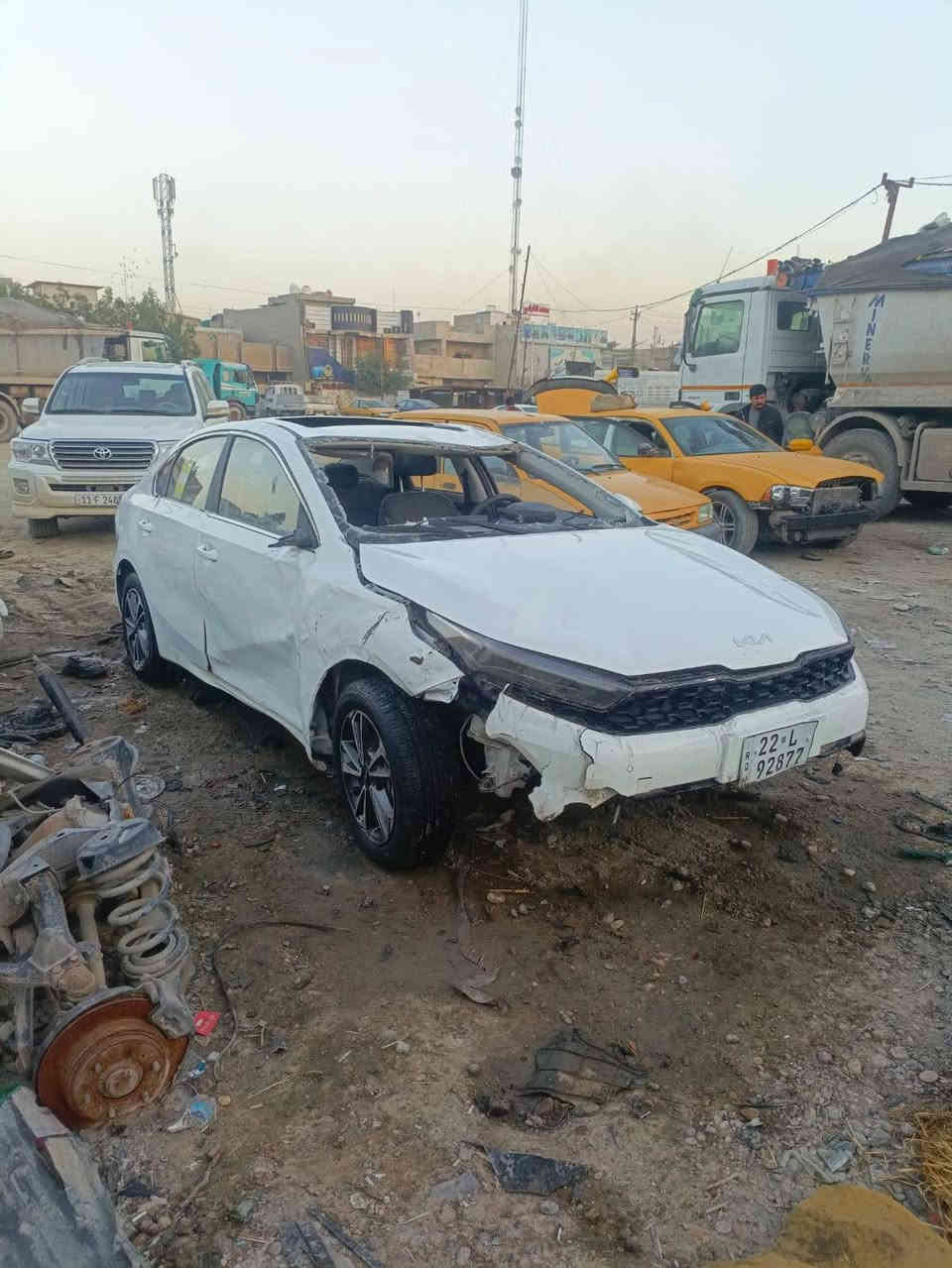 سلام عليكم 
كي 3 مديل 2024
رقمه بغداد تحويل مباشر 
محرك 1500

الموصفات 
فتحه
بصمه 
كامره دوره 
كشنات جلد 
السياره تعرضت الحادث ابيع 

*********** بغداد, العراق
