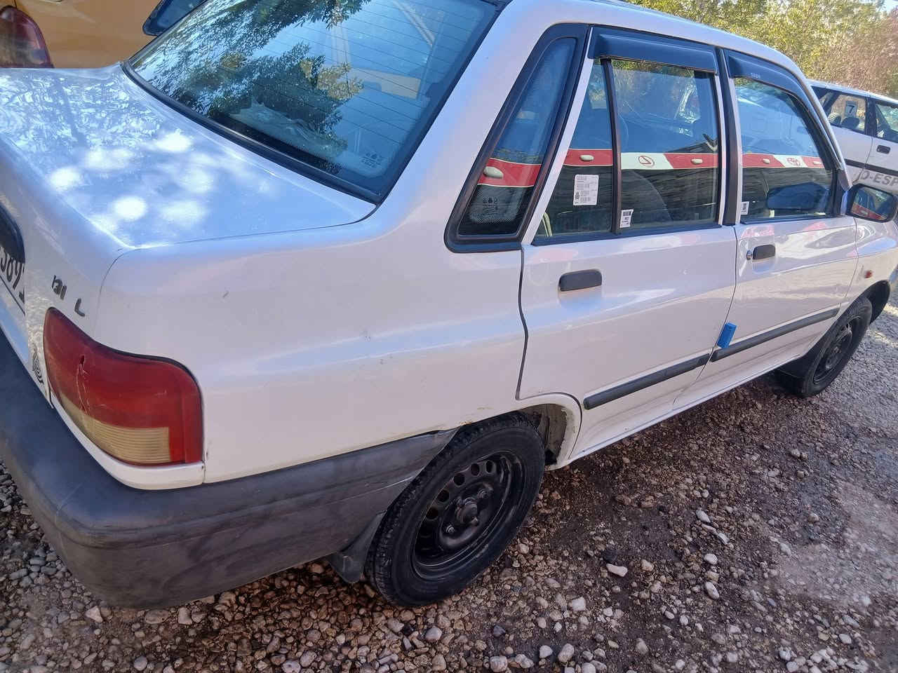 السلام عليكم للبيع سايبا ٢٠١٢ رقم قاسيه انكليزي شرط تحويل سنويه ٢٠٢٩ مكينه وكير وحداديه خير من الله مكفوله من الضربه   بيها باب  خلفي صبغ السعر ٣٣ وبيها مجال العنوان كربلاء هاتف ***********
