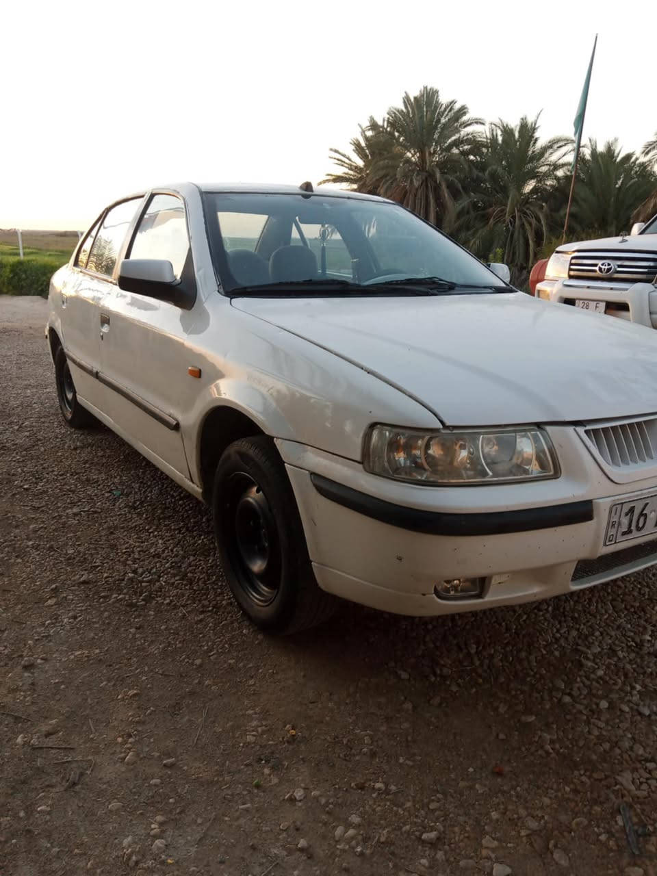 لام عليكم سمند 2009 سياره نضيفه تخم تاير كير حداديه خير من الله بيه سياره فقط مكينه تعبانه  وبيه خياسات  بسيطه رقم نكليزي مداور ثاني يوم سعر 128 وبيه مجال وشراي بيه خير ويدلل مكان مشخاب رقم الهاتف ‭0781 935 3205‬
