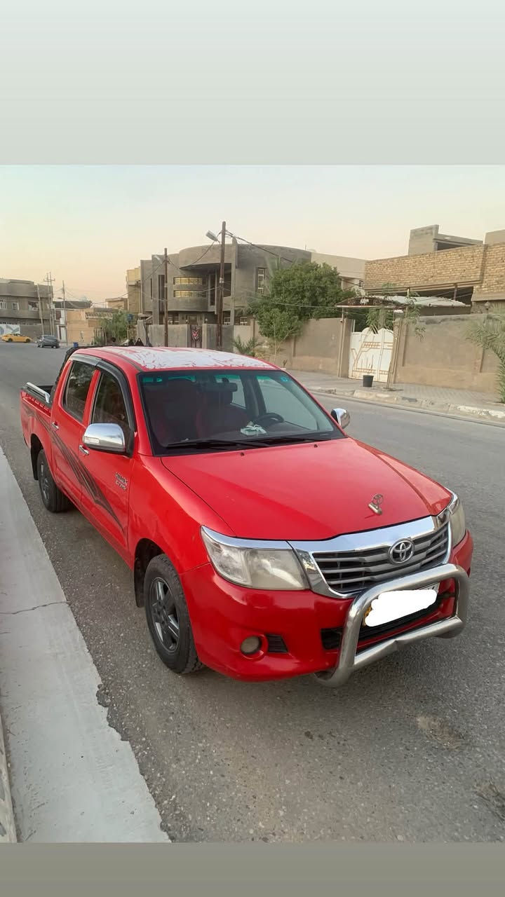 السلام عليكم فلاونزه ٢٠١٤ للبيع
صبغ نص باب السايق ودعاميه اماميه فقط 
السياره سعودي ناطقه رقم بابل دولي باسمي  سنويه ٢٠٢٨مكاني كربلاء 
كير مكينه حداديه تبريد تخم تاير جاهزه السياره 
عله آخر جبايه  مكلف بل نشر رقم راعيها 
اتصال فقط اخوان السعر ٢٠٠ وبيها مجال 
***********
