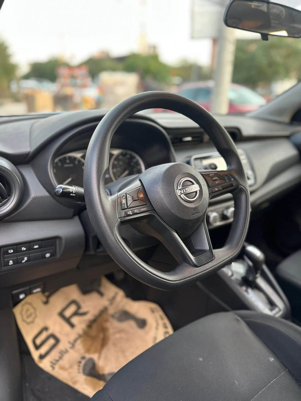 للبيع نيسان كيكس. S
موديل 2023 S
بسمي تحويل وكاله حاضر 
موصفات 
تحكم استيرن 
شاشه 
كاميره خلفي 
حساس 
رادار امامي 
رادار خلفي 
بصمة تشغيل 
لايت زنون 
سياره حادثه بونيد مبدل مع صندوك صبغ
سعر 123 وبي  مجال 
مكاني كركوك 
*********** كركوك, العراق
