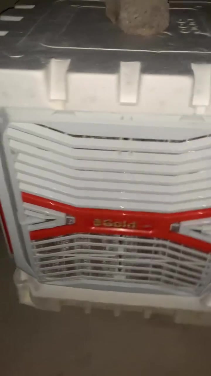 موجود يم كمال مبردة ما ما حكى عليها صحي لو وقلت مبردة وكل التوفيق للجميع
￼


**إذا كنت صاحب هذا الإعلان وتريد حذفه لأي سبب، رجاءا أرسل رسالة إلى الدعم الفني**