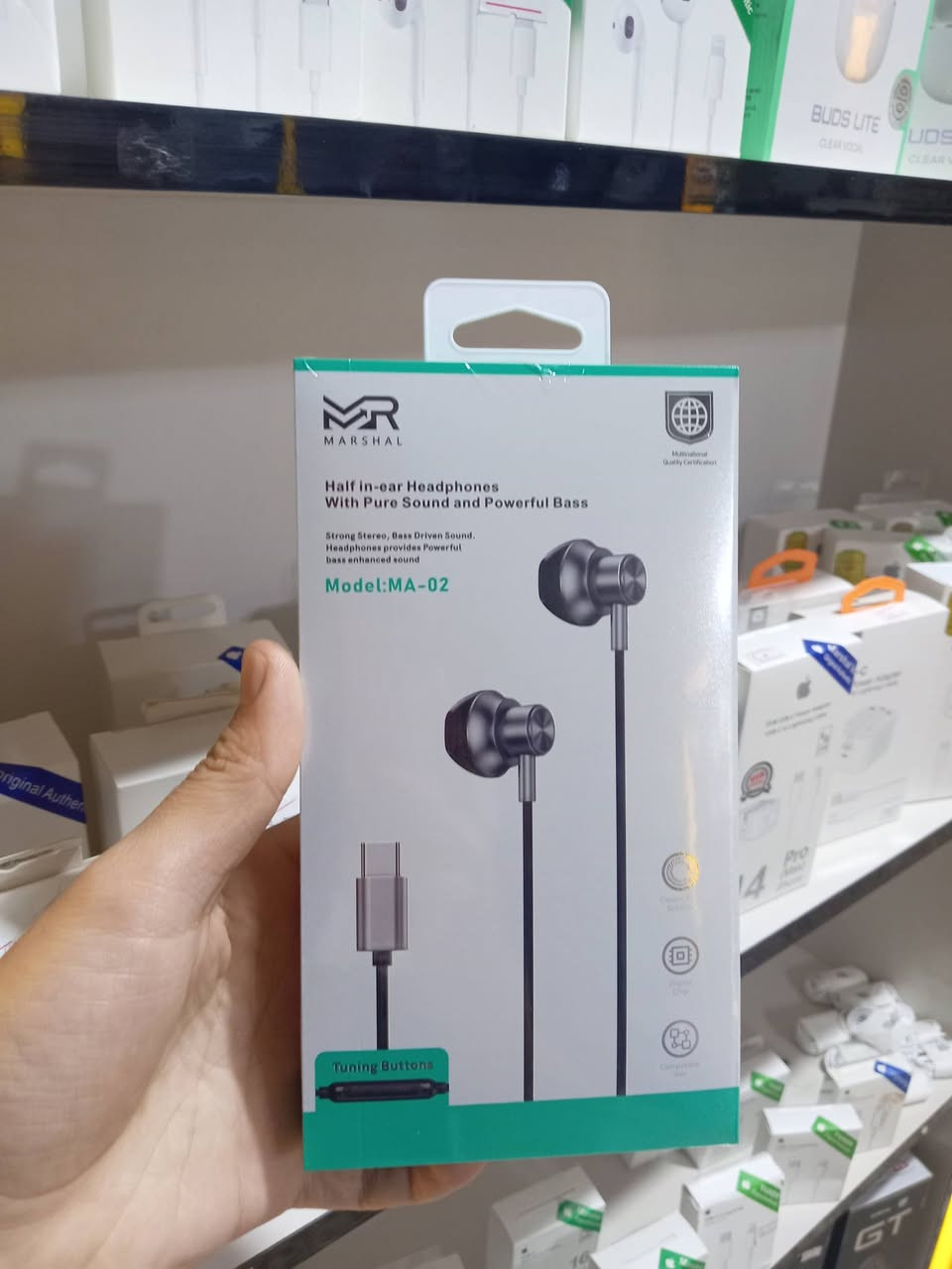 سماعات صوت بدقه عالية
زورونا في مكاننا
كوت الجديدة نزلت بيت حايف
***********
مكتبة الأمل
