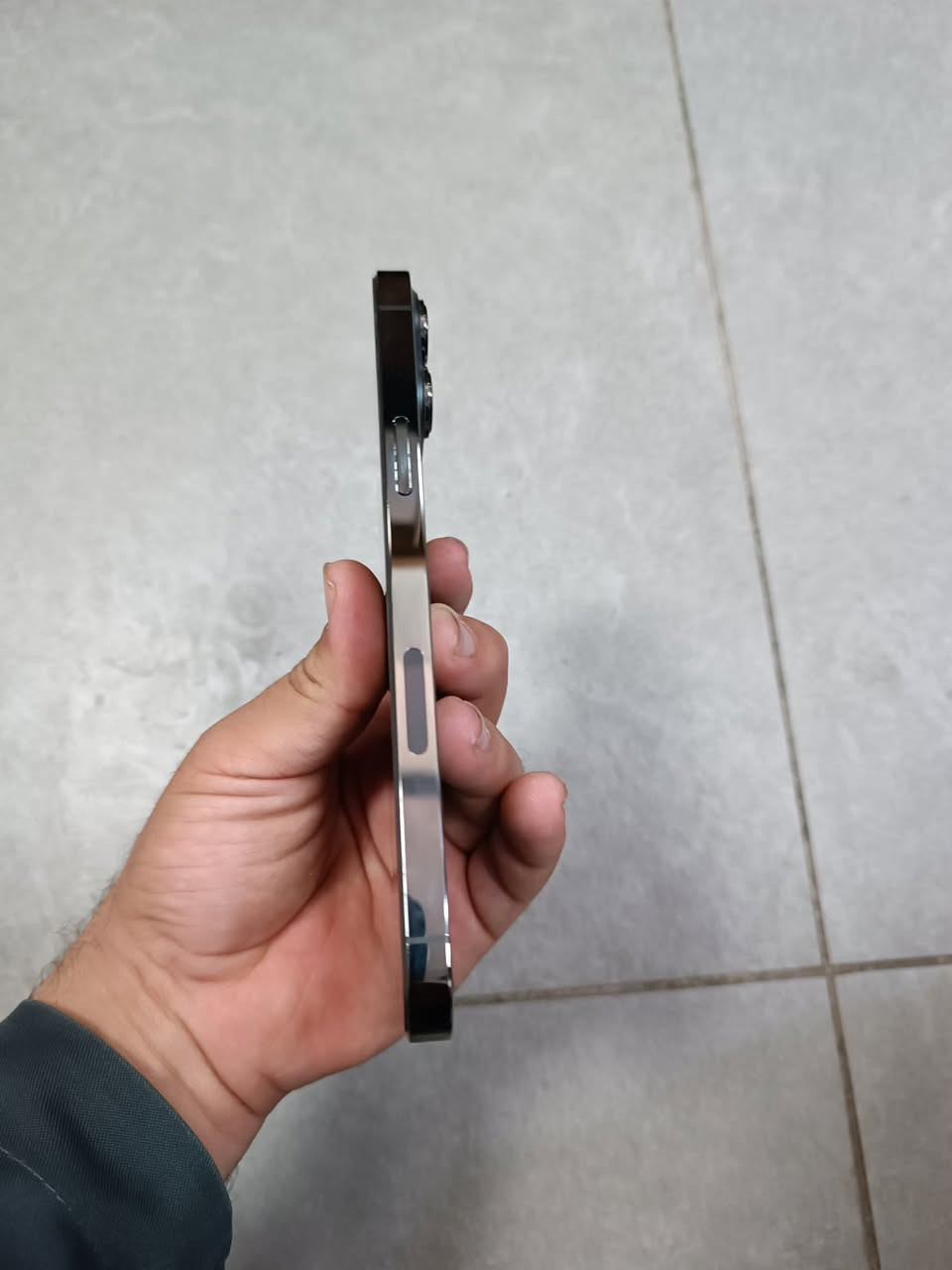 ايفون 13برو ماكس للبيع امريكي نضيف تفاصل اكثر بالخاص السعر 650 وبي مجال او مراسله ع واتساب او خاص ماسنجر ***********
