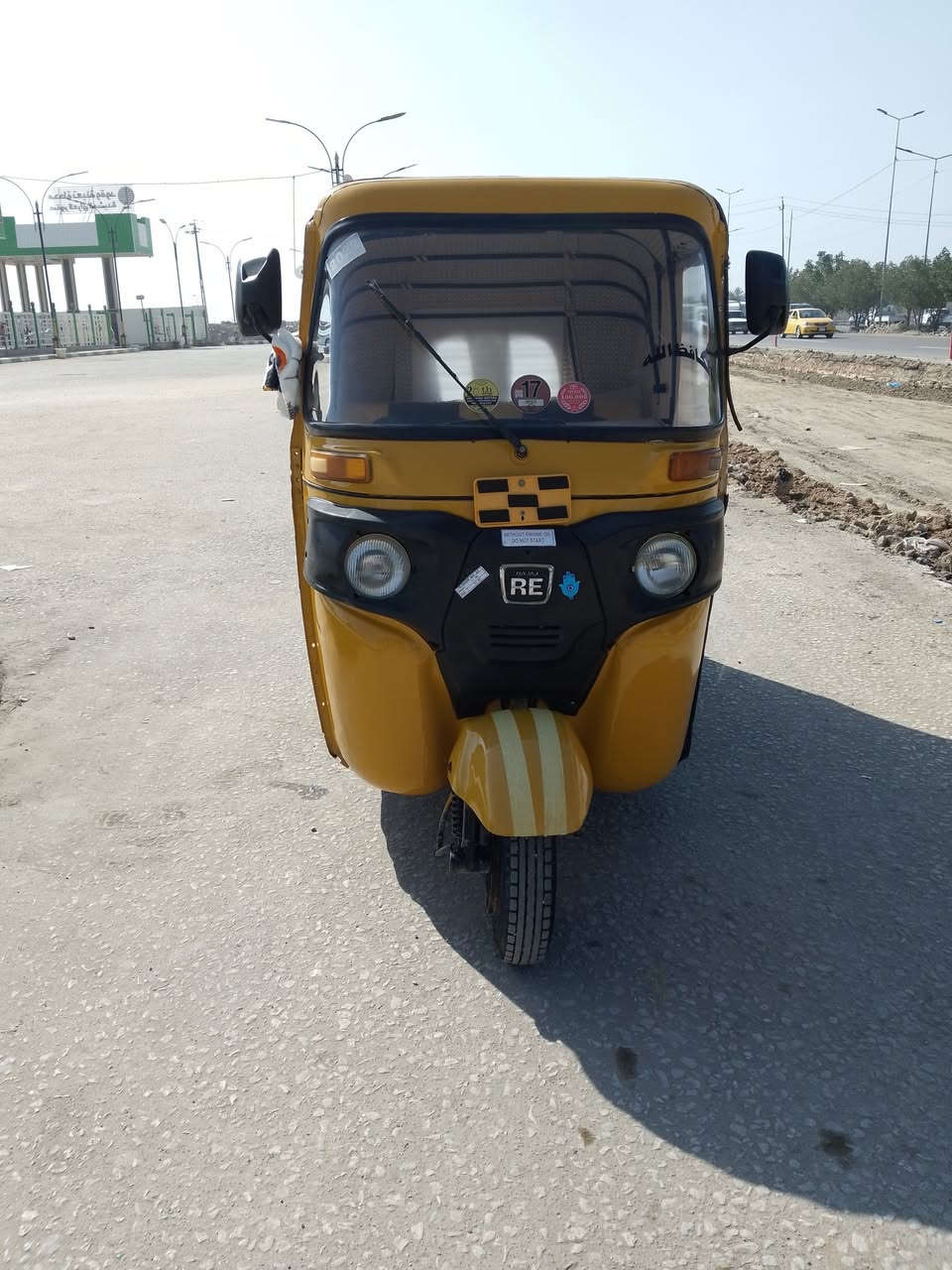 سلام عليكم تكتك باجاج للبيع مرقمة بابل تحويل ثاني يوم معمرة تعمير كامل مصبوغة عام ٢٠١٨ محرك ٢٠ مفول تكتك جاهرة وكاعدة تخبل جادر جديد سفريات دوشمة بردة تفصال تشبول مدوشم مكلف بل نشر رقم *********** بس تصال لافيس ولاوتساب سعر( ٤٥٠٠ ) بيهة شي بصيط حك جيتك
