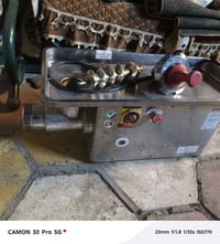 مكينه مال لحم حجم 32 اكبر حجم 4 حصان تجي سنكل  مو ترفز هيه ومعداته كام...