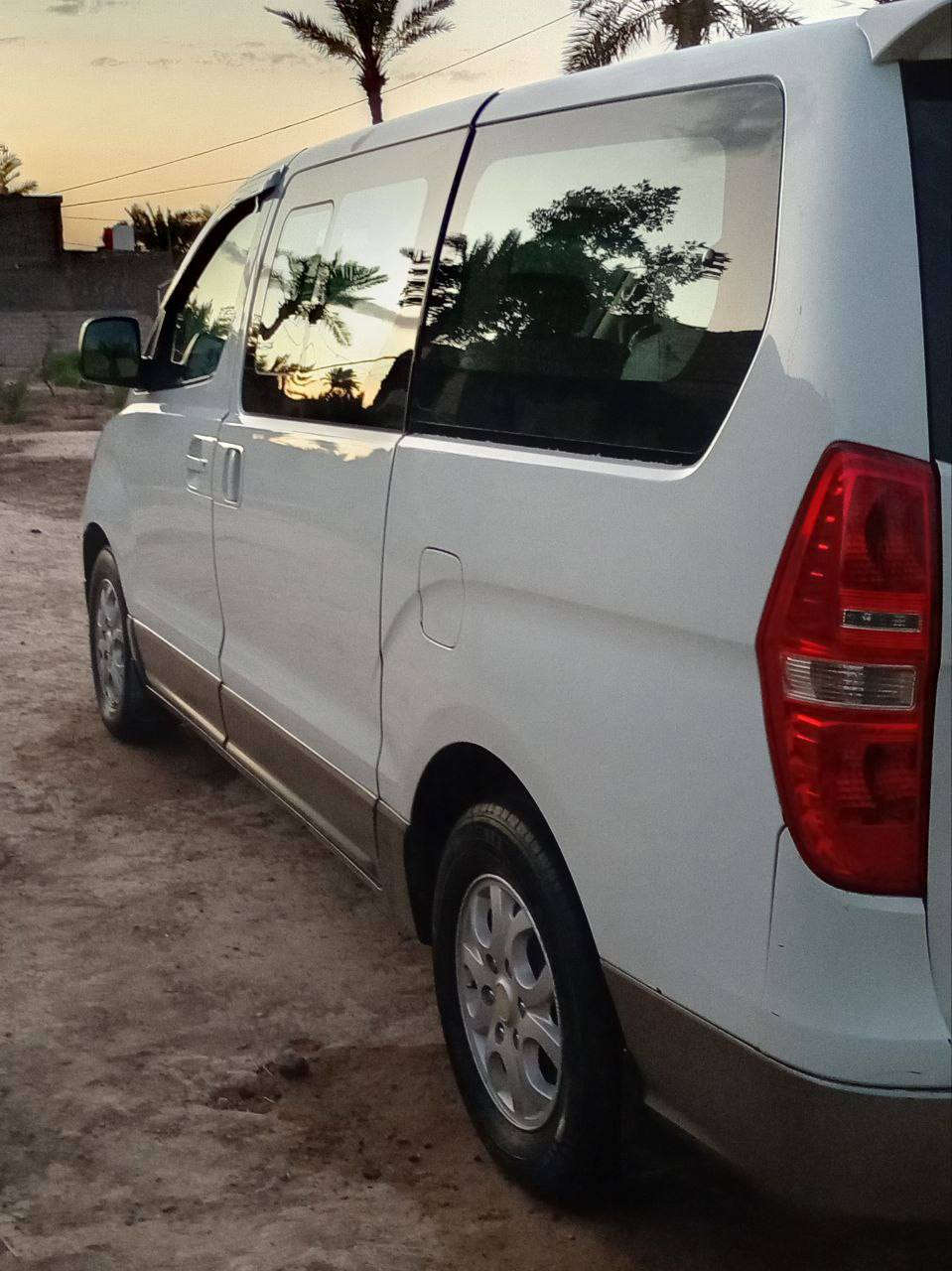 السلام عليكم ستاركس للبيع مديل 2012سياره كفاله عامه كير وكسن ومكينه مكفولات سياره حلوه كلش سعر 165وبيه مجال مكان نجف مشخاب اتصل***********
