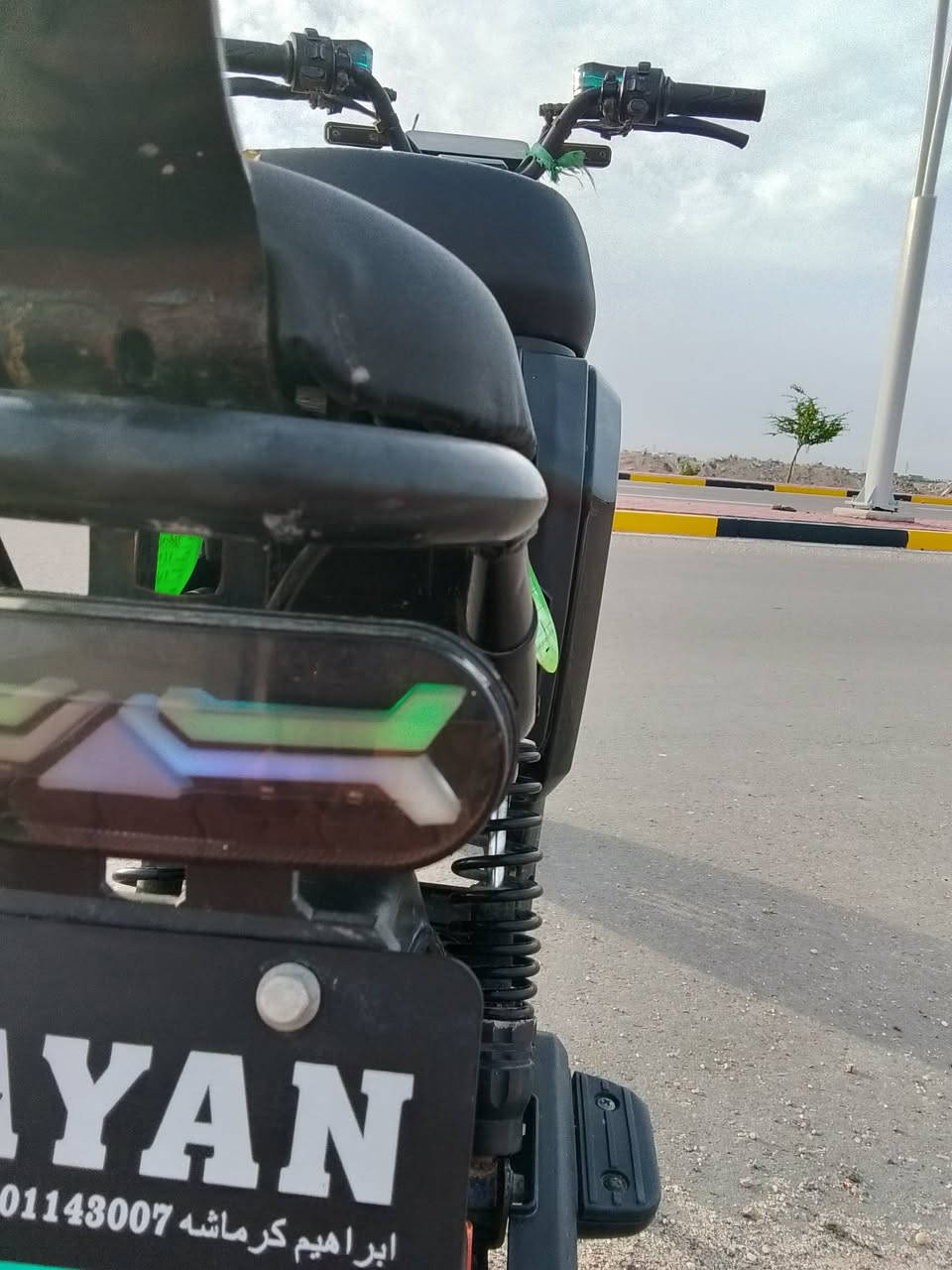 السلام عليكم
دراجة 009 الريان
بطاريات 32 امبير 2026
العنوان البصرة القبله 
السعر 375 وبيها مجال 
للاستفسار ***********☎️
