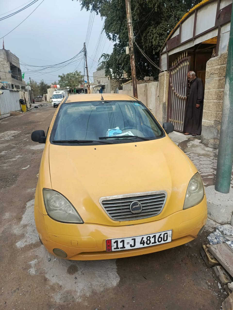 سلام عليكم طيبه 2015سياره نضيفه فقط بيه ضربه بل باب مال صدر وراجعه على كد شبر تخم تاير حماوه ربع سعره 37وبيه مجال مكاني بغداد للاستفسار *********** بغداد, العراق
